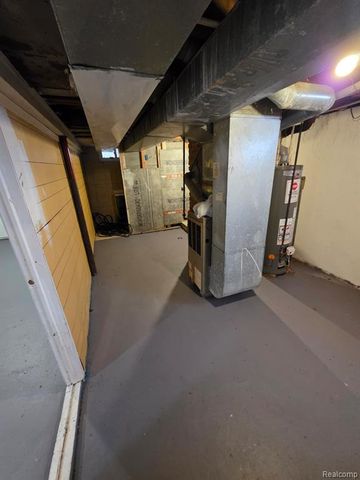 6409 Archdale Street, Detroit, MI 48228