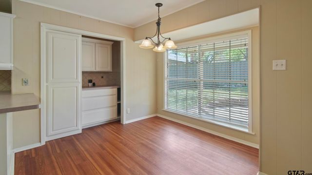 311 Savannah Dr, Tyler, TX 75703