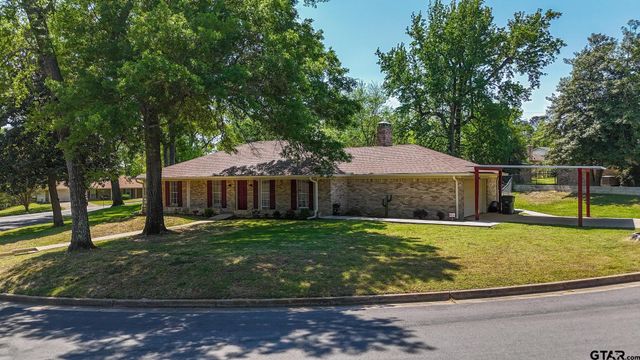 311 Savannah Dr, Tyler, TX 75703