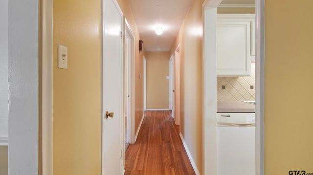 311 Savannah Dr, Tyler, TX 75703