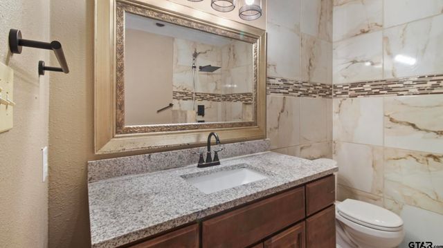 311 Savannah Dr, Tyler, TX 75703