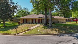 311 Savannah Dr, Tyler, TX 75703