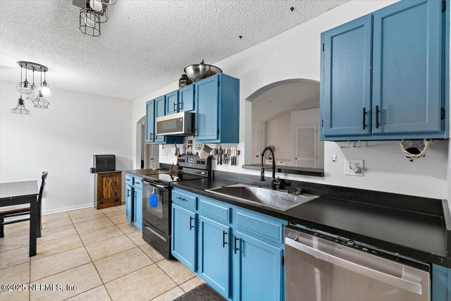 320 CAROLINA JASMINE Lane, St. Johns, FL 32259