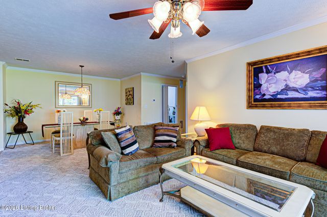 10401 Trotters Pointe Dr 102, Louisville, KY 40241