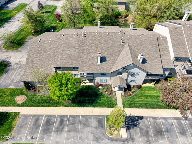 10401 Trotters Pointe Dr 102, Louisville, KY 40241