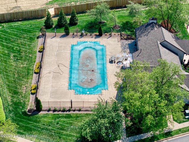 10401 Trotters Pointe Dr 102, Louisville, KY 40241