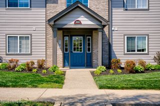 10401 Trotters Pointe Dr 102, Louisville, KY 40241
