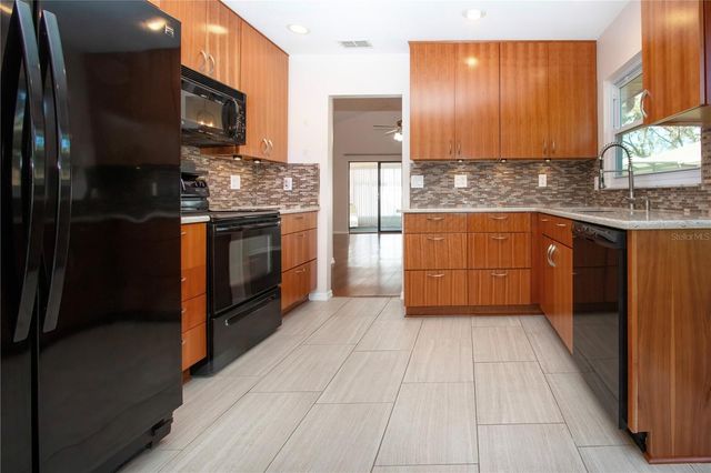 1733 ATRIUM DRIVE, Sun City Center, FL 33573