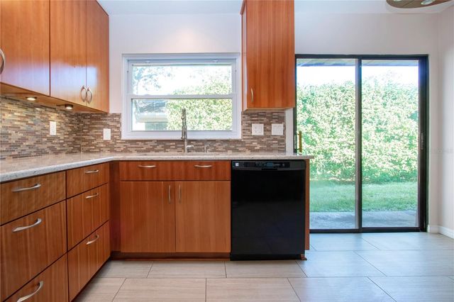 1733 ATRIUM DRIVE, Sun City Center, FL 33573