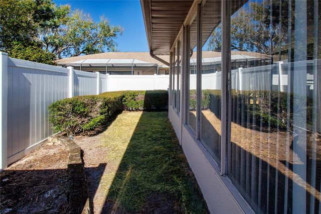 1733 ATRIUM DRIVE, Sun City Center, FL 33573