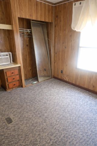 271 Estes Road, Clay City, KY 40312