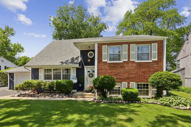 523 W Winchester Road, Chicago Heights, IL 60411