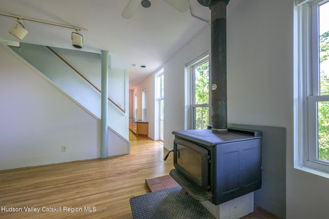 158 Knapp-Carpenter Road, Claverack, NY 12513