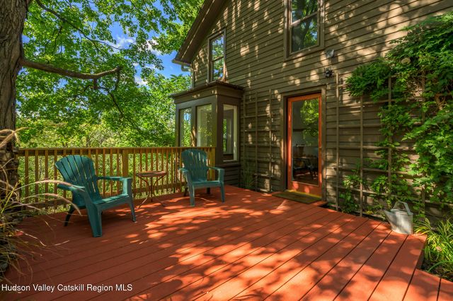 158 Knapp-Carpenter Road, Claverack, NY 12513