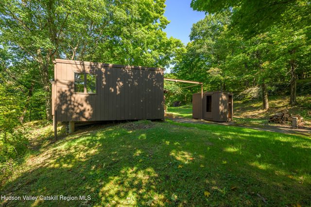 158 Knapp-Carpenter Road, Claverack, NY 12513