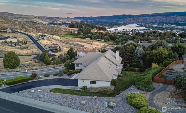 156 Heather Lane, Wenatchee, WA 98801