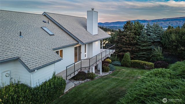 156 Heather Lane, Wenatchee, WA 98801