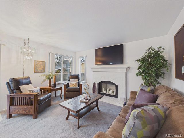 6888 Howell Street, Arvada, CO 80004