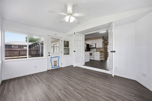 2916 Schultz Drive NW, Cedar Rapids, IA 52405