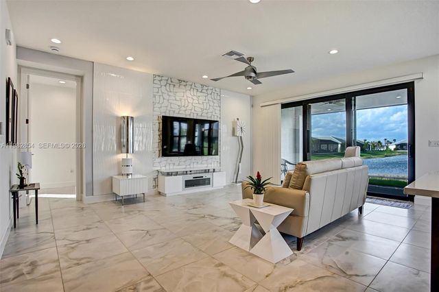 12799 SW Middlecreek Rd, Port St. Lucie, FL 34987