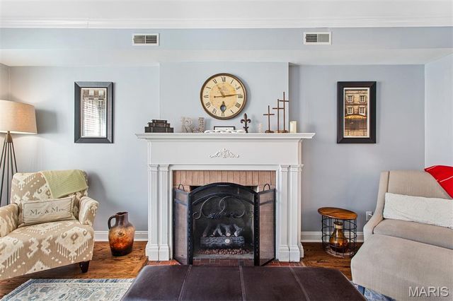 821 Westwood Drive 1S, Clayton, MO 63105