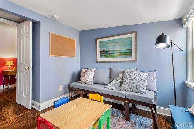 821 Westwood Drive 1S, Clayton, MO 63105