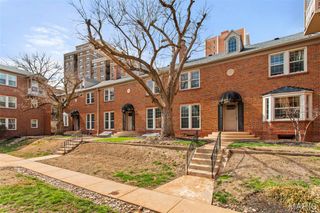 821 Westwood Drive 1S, Clayton, MO 63105