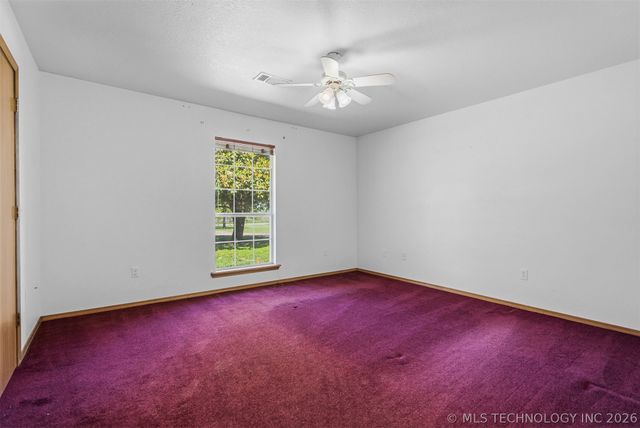 1922 S Plainview, Ardmore, OK 73401