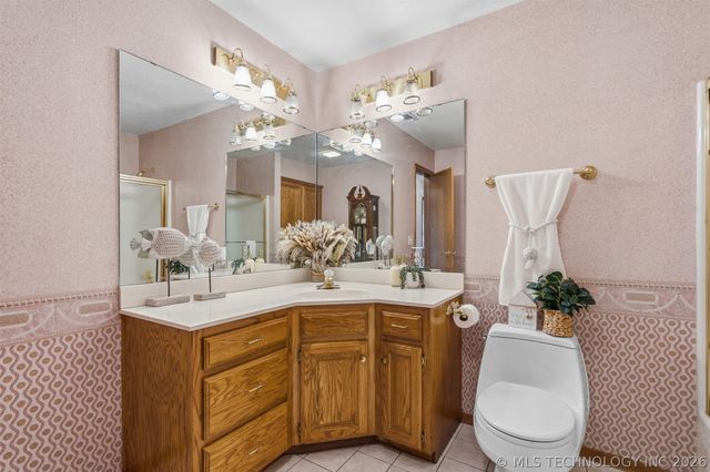 1922 S Plainview, Ardmore, OK 73401