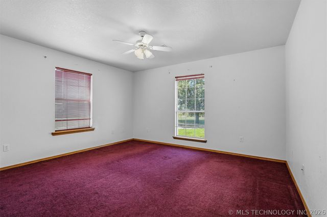 1922 S Plainview, Ardmore, OK 73401