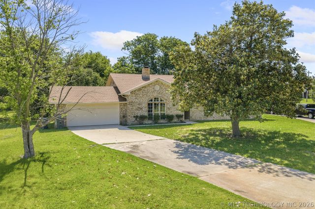 1922 S Plainview, Ardmore, OK 73401