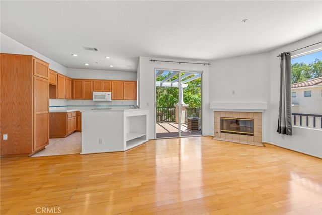 4045 Milano, Moorpark, CA 93021
