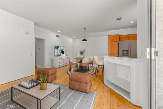 4045 Milano, Moorpark, CA 93021