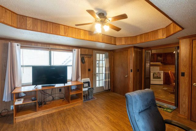 3432 N Heber Springs Road, Tumbling Shoals, AR 72546