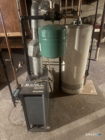 21 Northwood Street, Enfield, CT 06082