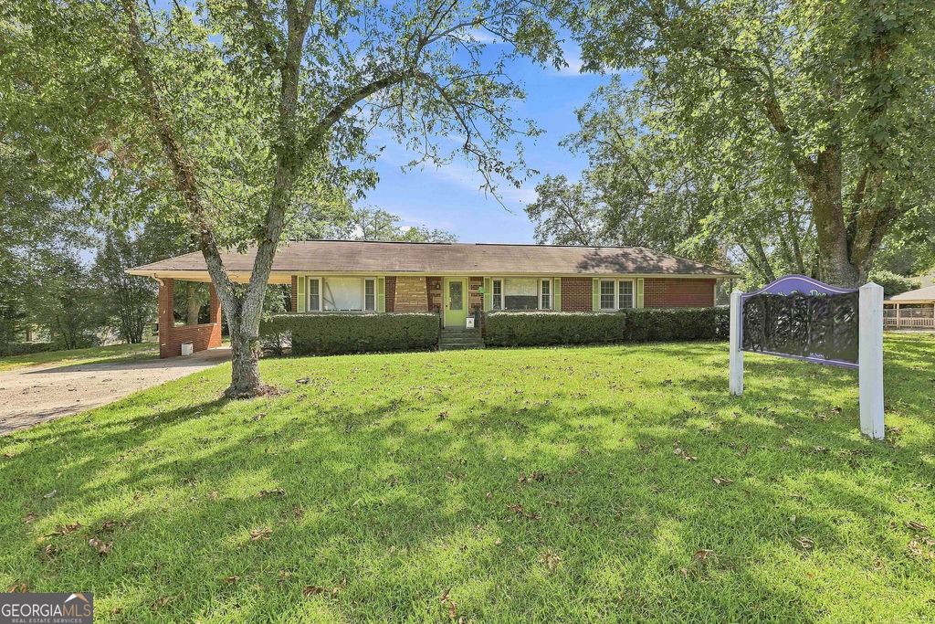 901 Senoia Road, Tyrone, GA 30290 — exterior