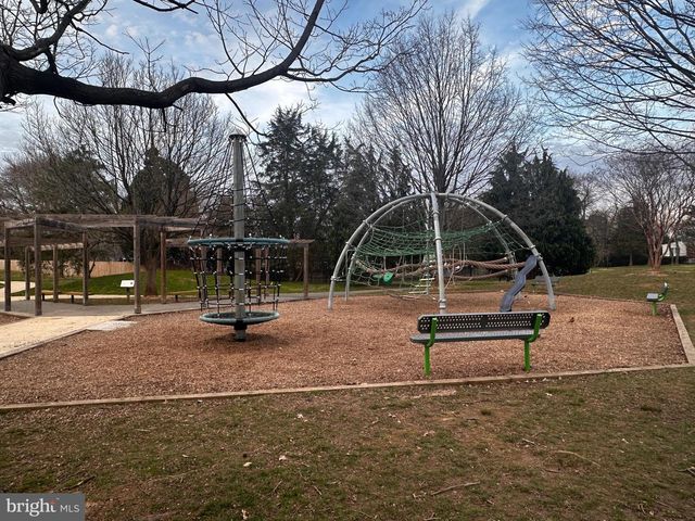 1806 TILTON DR, Silver Spring, MD 20902