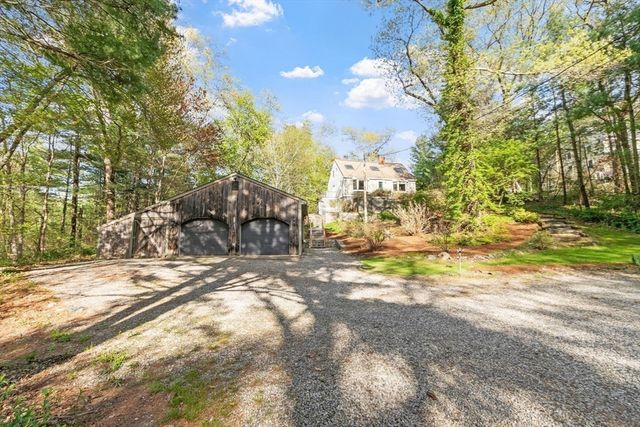 215 Wethersfield Street, Rowley, MA 01969