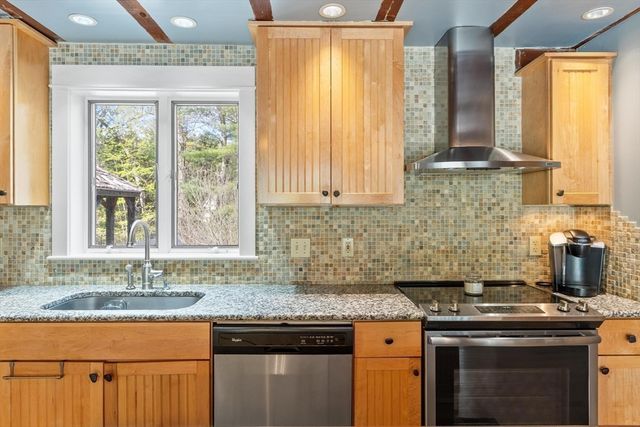 215 Wethersfield Street, Rowley, MA 01969