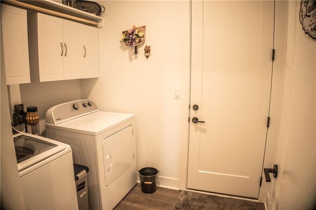 1592 Grayhawk Drive, Basehor, KS 66007