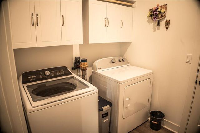1592 Grayhawk Drive, Basehor, KS 66007