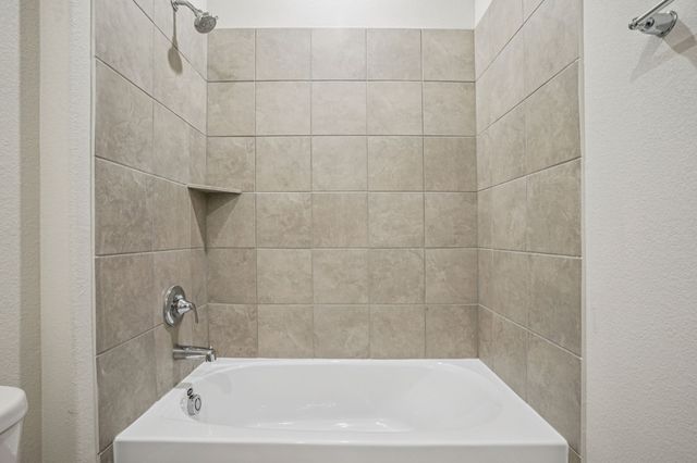 2126 Longchamp Lane, Seagoville, TX 75159