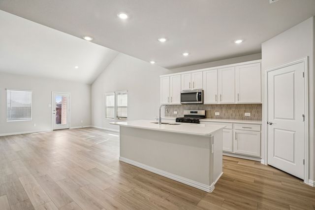 2126 Longchamp Lane, Seagoville, TX 75159