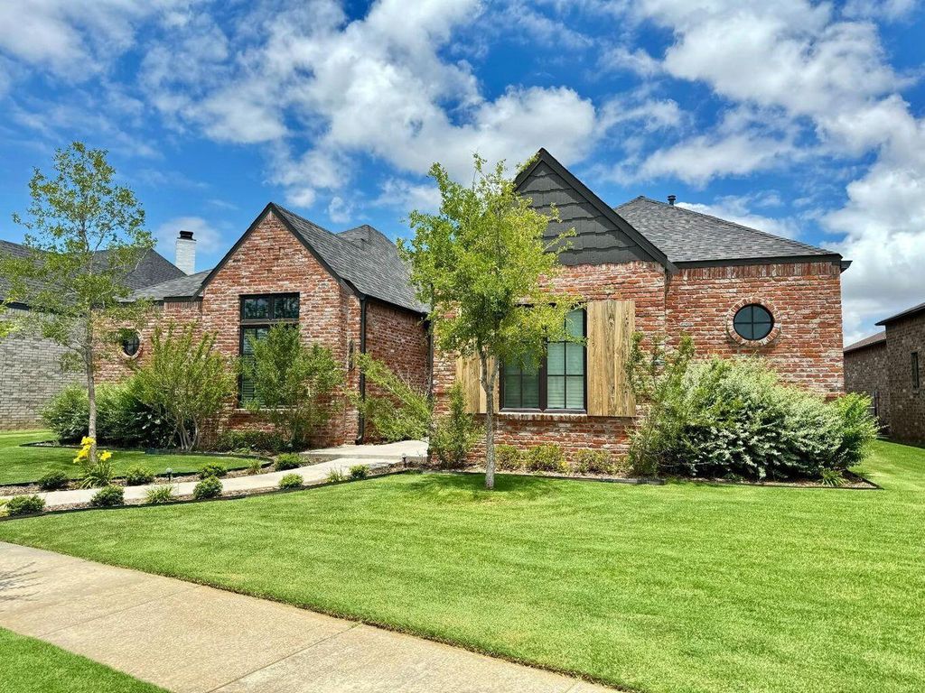 6404 89th Street, Lubbock, TX 79424