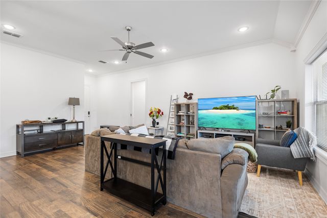 114 Rose Row, Winona, TX 75792