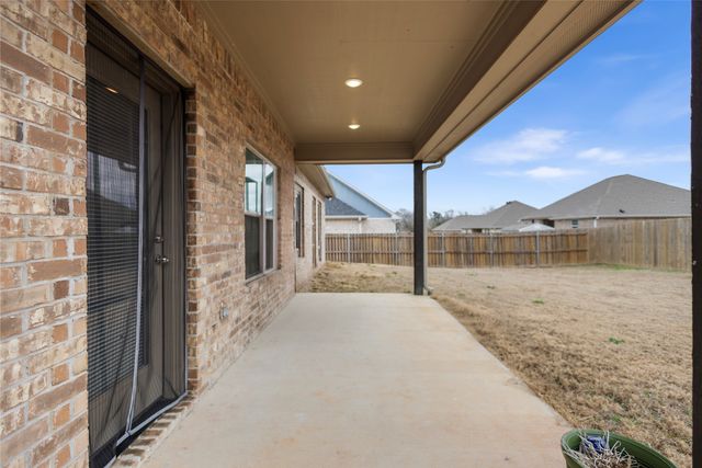 114 Rose Row, Winona, TX 75792