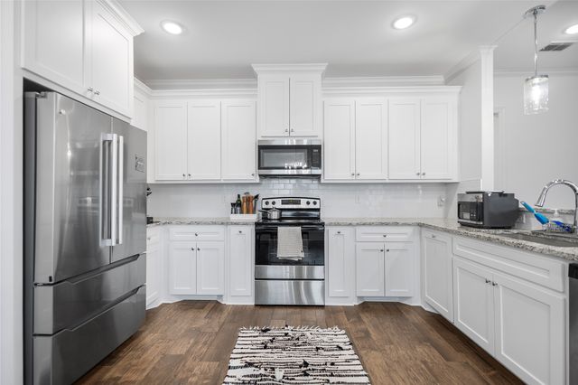 114 Rose Row, Winona, TX 75792