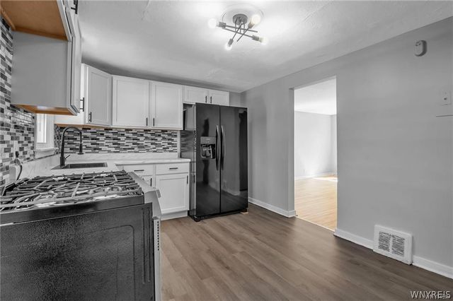 42 Layton Avenue, Amherst, NY 14226