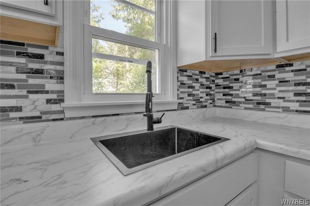 42 Layton Avenue, Amherst, NY 14226