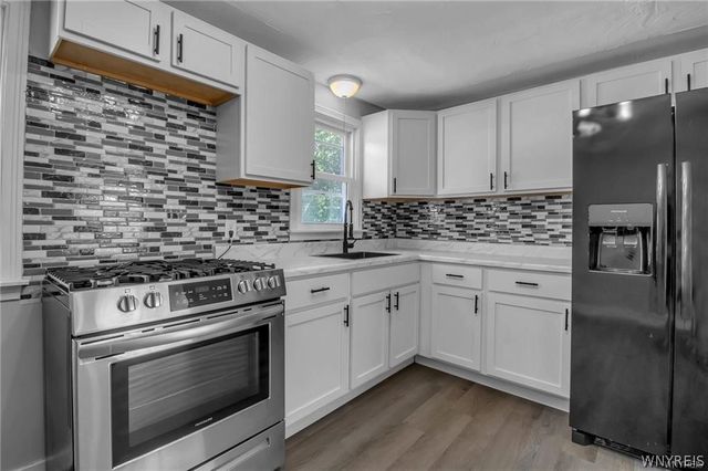 42 Layton Avenue, Amherst, NY 14226